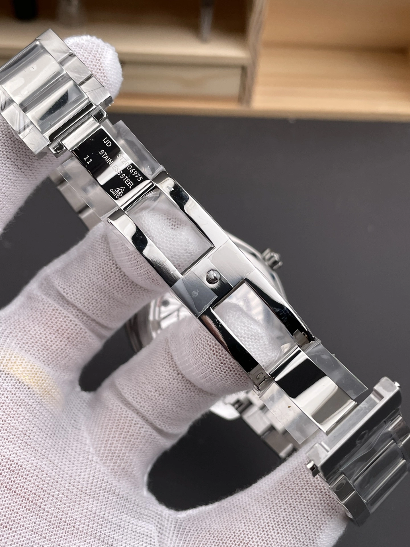 CBD Factory Omega Seamaster Aqua Terra 150M 41mm Black Dial Steel Bracelet (220.10.41.21.01.001) 1:1 Super Clone – DD8900 Movement Neat 255